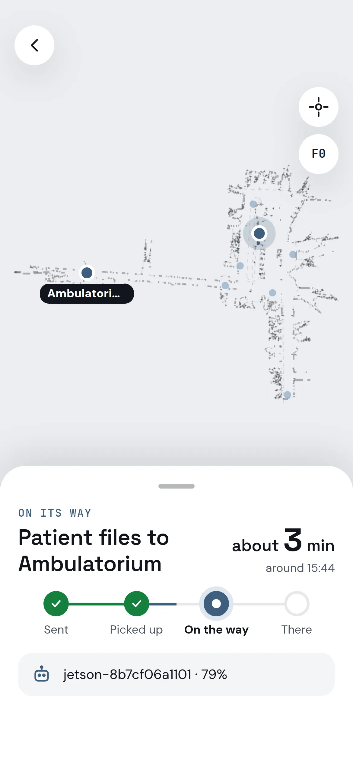 Staff app tracking: the delivery on its way to the outpatient clinic, live on the floor map, with arrival time